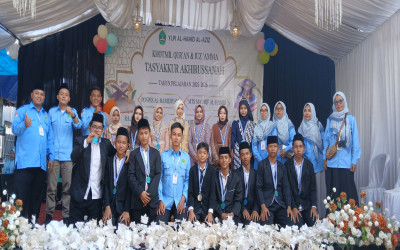 MTs Ma'arif Al Hamid Bersama YLPI Al Hamid Al Aziz Sukses Menggelar Khotmil Qur'an dan Juz 'Amma serta Tasyakkur Akhirussanah Tahun Pelajaran 2025/2026