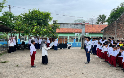 Menggelorakan Semangat Kebangsaan di Hari Sumpah Pemuda - MTs Ma’arif Al Hamid