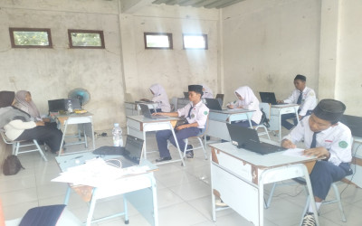 MTs Ma’arif Al Hamid Sukses Gelar Hari Pertama Tes Kemampuan Akademik (TKA)