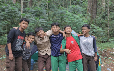Memaknai Hari Persahabatan Internasional: Menjalin Ukhuwah dan Kebersamaan di MTs Ma'arif Al Hamid
